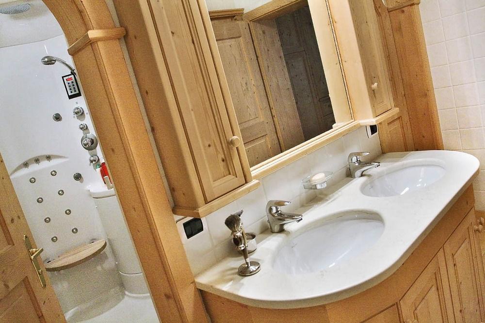 Chalet Ciasa Tino & Sara - Belaval Apartments กอร์วารา อิน บาเดีย ภายนอก รูปภาพ
