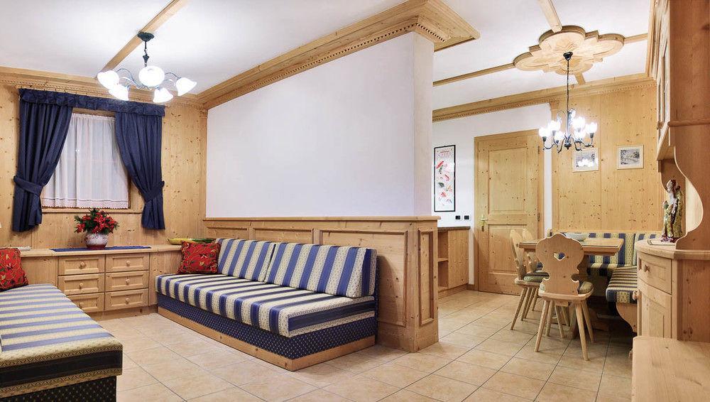Chalet Ciasa Tino & Sara - Belaval Apartments กอร์วารา อิน บาเดีย ภายนอก รูปภาพ